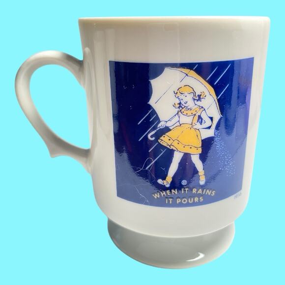 Vtg Set Of 4 Morton Salt Girl Pedestal Coffee Mug Cups When it Rains It Pours - Picture 7 of 15